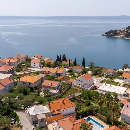 بيت للعطل House With A Swimming Pool Sumartin, Brac - 12482 سومارتين